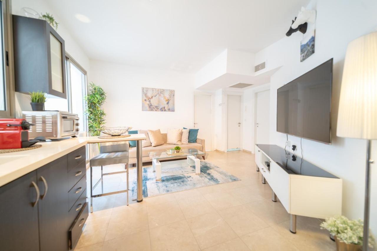 Ocean Executive Apartments - 5 Min From The Beach Tel Aviv Exterior foto
